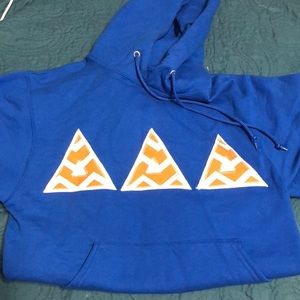 Tri Delta Sweatshirt size Small